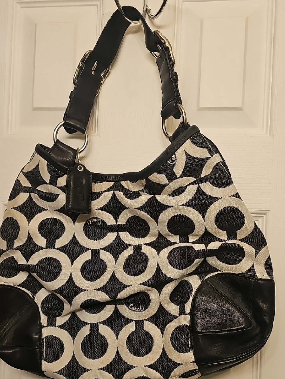 Coach Black and White Signature Canvas Shoulder Bag with Silver Hardware - Picture 2 of 8